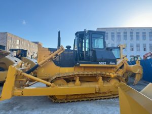 Bulldozer Shantui SD22 de 220 CV à performance stable, unité d'occasion fiable pour les travaux de construction de barrages - Product Image 1