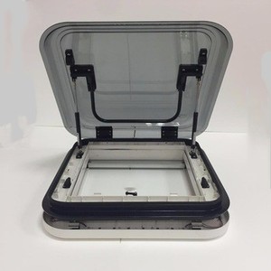 Vente directe d'usine 500x500mm camping-car toit ouvrant RV <span class=keywords><strong>caravane</strong></span> toit fenêtre lucarne avec lumière LED - Product Image 3
