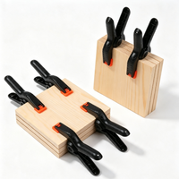 Pinces en plastique nylon robustes avec patte flexible et poignées antidérapantes pour le travail du bois, les décors de studio photo et l'artisanat
