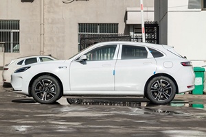 2023 Aito M5 4 ruedas SUV eléctrico alto rendimiento 534km rango Personal EV coche AWD Drive buen precio - Product Image 3