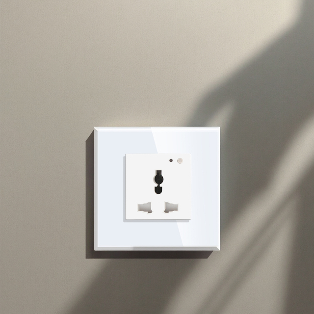 Bingoelec Wifi 16A Universal Power Outlet Socket with Power Monitor Smart Life APP Control EU Socket