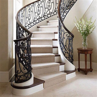 Rampe d'escalier en fer forgé de style européen, personnalisée, clôture intérieure pour grenier, main forgée, escalier en colimaçon pour balcon