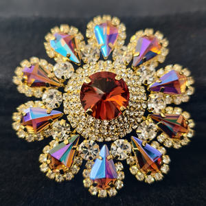 Firstones Vestido de Novia al por Mayor con Apliques de Flores y Pedrería, Apliques de Cristal Plateado y Dorado, 16 Colores Disponibles - Product Image 4