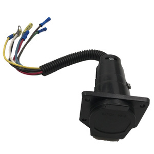 ปลั๊กพ่วงรถแบบ 7 ขา รุ่น US1711 สีดำ ทำจากพลาสติก เชื่อมต่อเร็ว สำหรับสายไฟรถยนต์ RV - Product Image 3