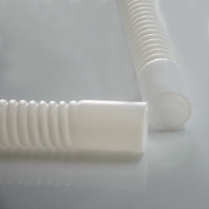 Tube de tuyau ondulé en PTFE souple chimique Pfa Tube de soufflet en plastique PTFE médical - Product Image 1