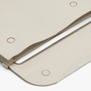 Sacs pour ordinateur portable de luxe en cuir galet souple 13 "15" pouces avec logo personnalisé pour mallette d'affaires unisexe à aimant fin mallette de voyage pour ordinateur portable - Product Image 6