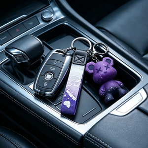 Porte-clés élégant en forme d'ours dégradé - Pendentif ours 3D tendance avec sangle pour usage quotidien, accessoires pour sac et clés <span class=keywords><strong>de</strong></span> voiture - Product Image 4