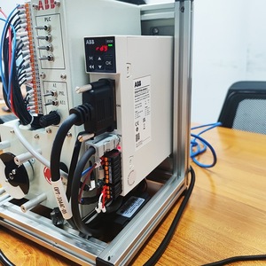 ไดรเวอร์เซอร์โว Abb E530 รุ่น E530 Ptos 1kw0 1 ไดรเวอร์อเนกประสงค์ 100 วัตต์ 200 โวลต์ ตัวควบคุมมอเตอร์ - Product Image 3