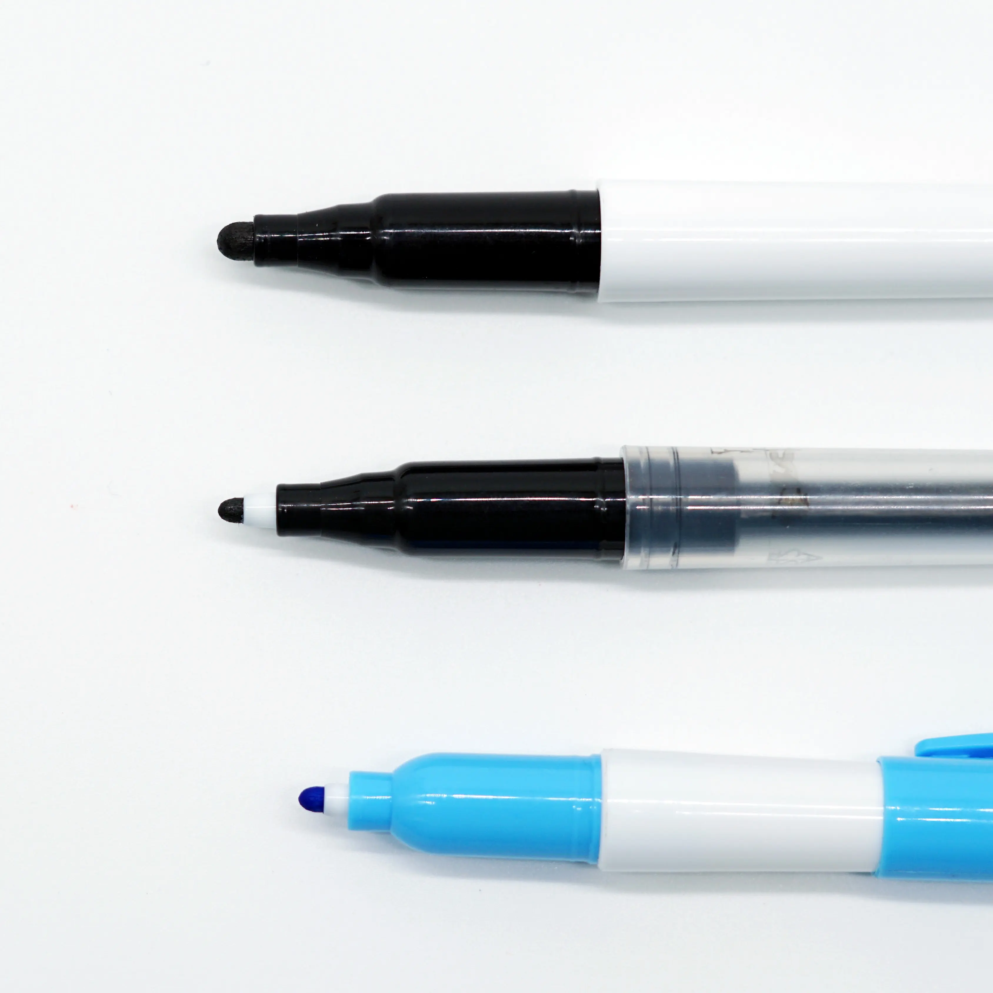 ปลายปากกาลายจุดไม่เปื้อนแห้งเร็วสามารถวาดเส้นที่มีความหนาต่างกันปากกาสีน้ำสำหรับเด็กและผู้ใหญ่