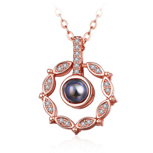 Collana con Proiezione 'Ti Amo' in 100 Lingue Diverse, Gioiello Commemorativo per Matrimoni <span class=keywords><strong>e</strong></span> San Valentino - Product Image 4