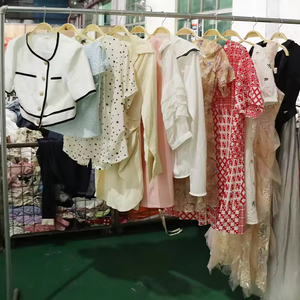 Liquidation de vêtements pour femmes en gros : Robes, articles de seconde main et vêtements féminins à prix réduits - Product Image 2