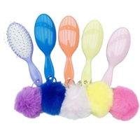 Petite brosse à peigner pour enfants de couleur bonbon. Bienvenue à personnaliser votre propre couleur unique.