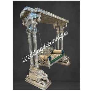 Jhoola de mariage élégant avec des sièges confortables idéal pour la décoration de scène de mariage et la séance photo - Product Image 6