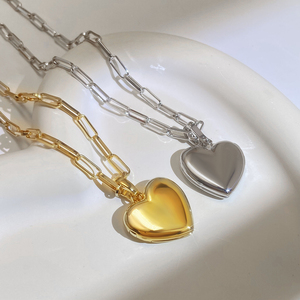 Collier Cœur Poli Romantique de Marques Célèbres pour Créateurs de Mode, Pendentif Cœur d'Amour Tendance - Product Image 1