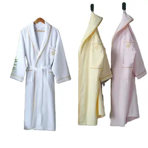 High Quality Unisex Hotel 100% Cotton Waffle Cotton Bathrobe Spa Robes For Man And Women