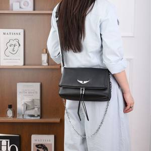 กระเป๋าคลัทช์ผู้หญิงสเปนสุดหรู หนัง PU นุ่ม สะพายข้าง สะพายไหล่ ดีไซน์เนอร์ สายโซ่ กระเป๋าสะพายแฟชั่นทรงซองจดหมาย - Product Image 6