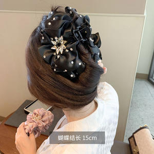 Satin de soie noire plissé <span class=keywords><strong>strass</strong></span> <span class=keywords><strong>pince</strong></span> à cheveux <span class=keywords><strong>chignon</strong></span> coiffure élégante et gracieuse <span class=keywords><strong>pince</strong></span> à queue de cheval basse pour les femmes - Product Image 1