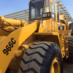 Chargeuse sur pneus Caterpillar 950M d'occasion pas chère, 6 tonnes, moteur en bon état - Product Image 1