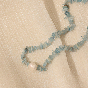 Collier d'été fait main de perles d'eau douce corde élastique bijoux de voyage quotidien bébé bleu Nature collier en cristal écrasé - Product Image 2