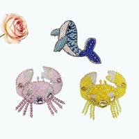 Patchs en tissu perlés faits à la main, série créatures marines : méduse, crabe, dauphin, appliques brodées pour sacs et coques de téléphone