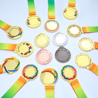 Médailles personnalisées avec logo, sports, football, taekwondo, course à pied, volley-ball, karaté, natation, médailles de récompense en métal or, argent, cuivre avec ruban