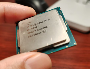 สำหรับซีพียูเดสก์ท็อป Intel Core i7-9700T รุ่นที่ 9 ความเร็ว 2.0GHz ถึง 4.3GHz 8 คอร์ 12M LGA-1151 14nm สถาปัตยกรรม 8 คอร์ประสิทธิภาพสูง SRG17 - Product Image 4