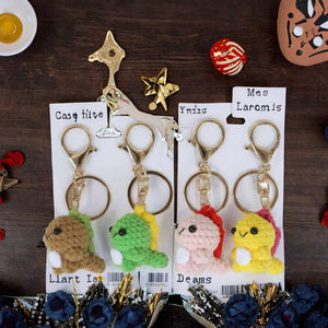 Lindo llavero de ganchillo de hilo suave, ecológico, con logotipo personalizado, hecho a mano, amigurumi, dinosaurio de dibujos animados, regalo - Product Image 2