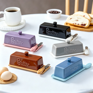 Beurrier en céramique avec couvercle, boîte à beurre rectangulaire et couteau pour la cuisine, les dîners et les fêtes - Product Image 1