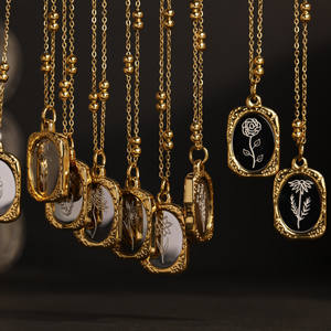 Gravé 18k Or Rempli En Acier Inoxydable Miroir Surface <span class=keywords><strong>Naissance</strong></span> Fleur Pendentif Colliers Pour Femmes Bijoux <span class=keywords><strong>De</strong></span> Mode - Product Image 1