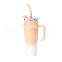 Nouvelle tasse de voiture isotherme élégante en acier inoxydable 304 à double paroi avec paille et poignée, bouteille d'eau géante de 40 oz