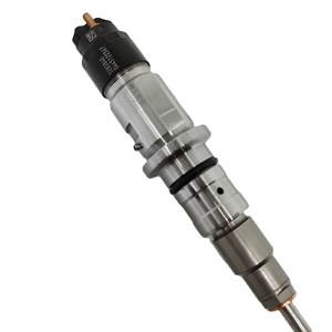 Common Rail yakıt enjektörü 0445120367 5283840 QSB4.5 QSB6.7 ekskavatör dizel yakıt enjektörü yakıt enjektörü için <span class=keywords><strong>bosch</strong></span> - Product Image 1