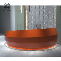 Comptoir de réception demi-cercle incurvé en pierre de marbre artificiel de luxe durable pour clinique de bureau hôtel centre commercial