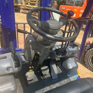 Komatsu FD30 Carretilla elevadora usada 3t - Product Image 5