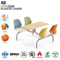 Ensemble table et chaises de cantine en plastique PP, structure métallique, sièges interconnectés pour salle scolaire