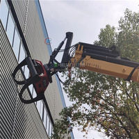 Chine ChengLi 1 tonnes 2 tonnes camion mobile grue à bois flèche d'articulation 4*2 camion monté grue à bois avec pince