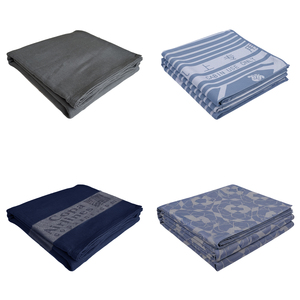 Fabricant Professionnel – Couverture Tricotée Personnalisée pour Avion, Plaid Technique en Polaire Douce pour Avion, Fournitures en Gros pour le Voyage en Avion - Product Image 4