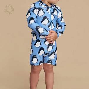 Maillot <span class=keywords><strong>de</strong></span> <span class=keywords><strong>bain</strong></span> pour garçons, short à fermeture éclair, manches longues, en nylon, vêtements <span class=keywords><strong>de</strong></span> <span class=keywords><strong>bain</strong></span> pour enfants, vêtements <span class=keywords><strong>de</strong></span> <span class=keywords><strong>bain</strong></span> personnalisés pour enfants - Product Image 3