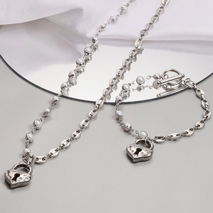 Ensemble <span class=keywords><strong>de</strong></span> bijoux <span class=keywords><strong>de</strong></span> mode <span class=keywords><strong>N</strong></span> Catalogue <span class=keywords><strong>U</strong></span> Collier Bracelets Chaîne <span class=keywords><strong>O</strong></span> <span class=keywords><strong>De</strong></span> <span class=keywords><strong>50</strong></span>, Accessoires Clé et Serrure en Acier Inoxydable 316L, Prix <span class=keywords><strong>de</strong></span> Gros - Product Image 2
