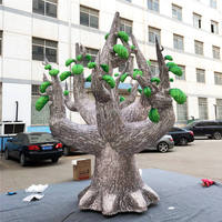 Sculpture gonflable en forme de carotte pour la décoration commerciale, la publicité et les grands événements thématiques