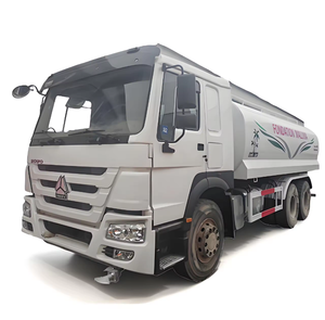 Modèle de livraison de carburant Dongfeng 4x2 6X4 10 roues capacité de <span class=keywords><strong>camion</strong></span>-citerne d'eau 15m3 20 M3 10m3 <span class=keywords><strong>camion</strong></span> arroseur - Product Image 6