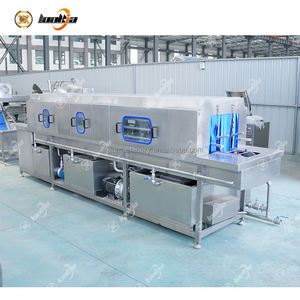 Laveuse de caisses commerciale avec réglage pour différentes hauteurs et tailles de conteneurs, panier en plastique pour caisses - Product Image 4