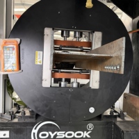 Découpeur de tubes laser à fibre CNC haute puissance 6000W 30KW pour la découpe industrielle de tuyaux en métal et en acier