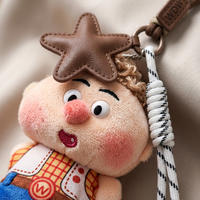 Porte-clés en peluche rond personnalisé, motif clown mignon, ultra-léger, respirant, doux, breloque de sac à dos, ornement suspendu à cheveux bouclés, vente en gros