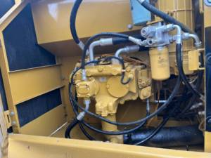 Good Condition 90% <strong>New</strong> Caterpillar Medium Crawler-type <strong>Excavator</strong> High Quality Second-hand for 320CL Digger Sale - Product Image 6