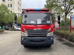 Camion de pompiers haute performance Foton 8000 litres 4x2 à eau et mousse pour interventions d'urgence en port et entrepôt commerciaux - Product Image 2