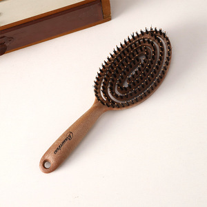Peigne de massage antistatique à grain de bois - Double usage pour cheveux humides et secs, brosse à cheveux en forme d'ours avec coussin d'air pour masser le cuir chevelu - Product Image 3