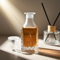 Bouteilles d'huile en verre transparentes de 250ml Pulvérisateur à pompe de capacité de 450ml scellé pour huile de parfum