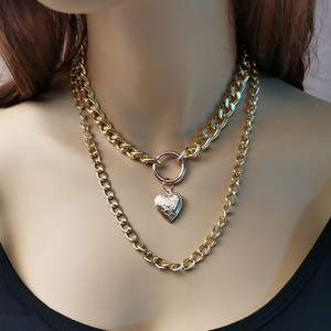 Collier pendentif en forme de cœur ouvrable, chaîne multicouche en alliage de zinc et acier, couleur or, bijoux cadeau pour femmes, accessoire de mode - Product Image 1