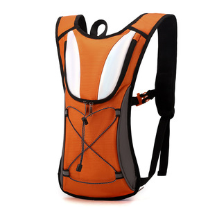 Sac à dos de cyclisme longue distance avec système d'hydratation, bandes réfléchissantes de sécurité, imperméable, pour sports de plein air et vélo - Product Image 4
