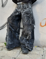 Shorts en jean streetwear pour homme, noir, avec motif laser, coupe large, bords bruts, effet déchiré et patchwork, appliqué étoile